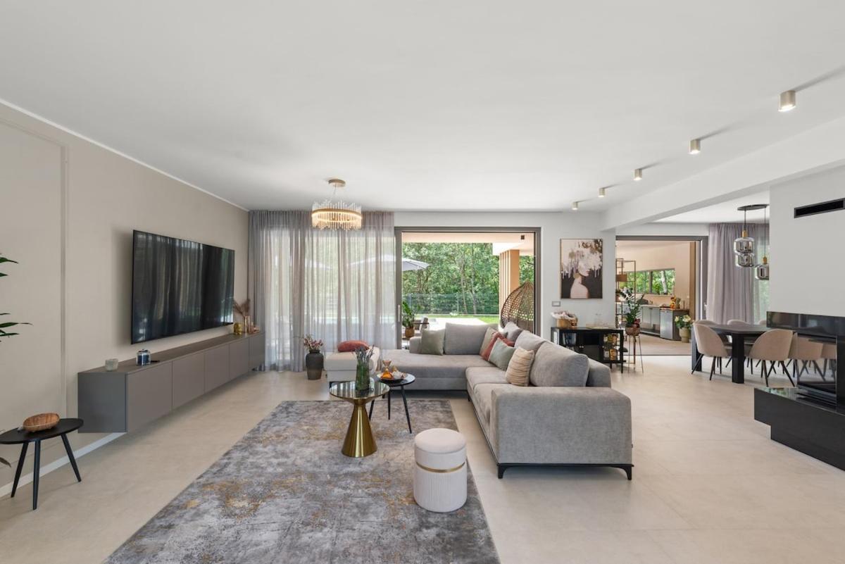 Luxury Forest With Heated Pool In Istria * Umag