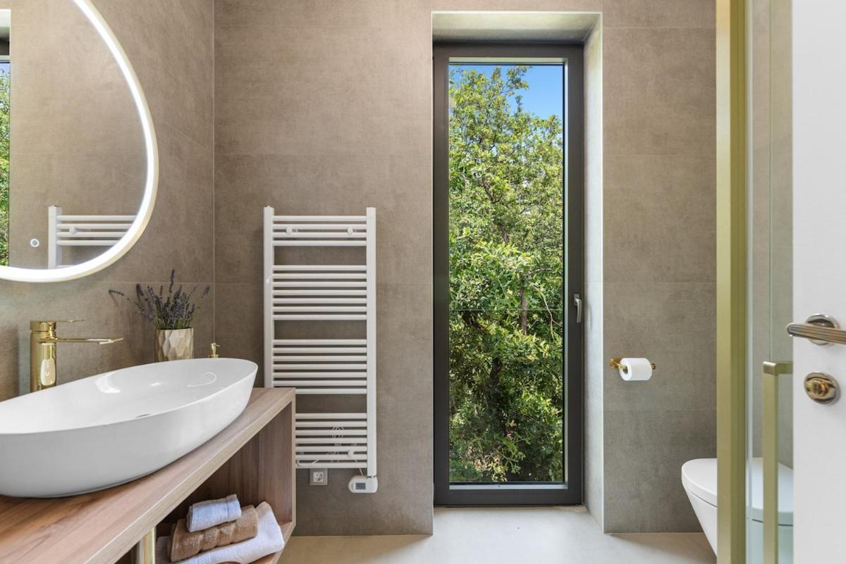 Villa Luxury Forest With Heated Pool In Istria Umag