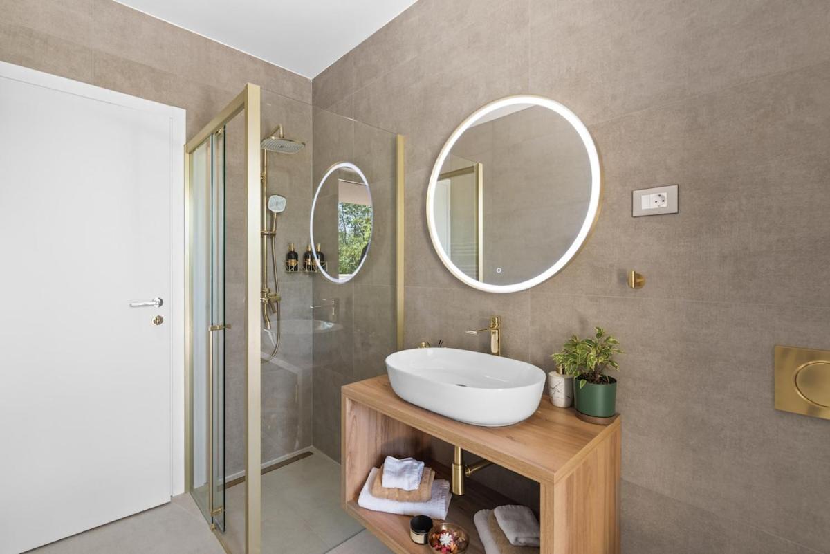 Luxury Forest With Heated Pool In Istria * Umag